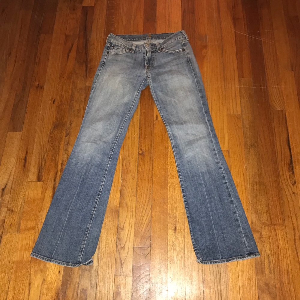 Medium Wash Straight cut Jeans
